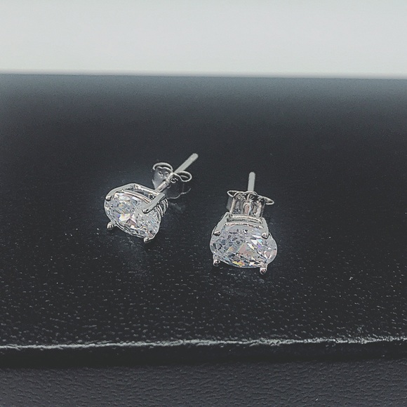 SOLD OUT - Picture 6 of 7